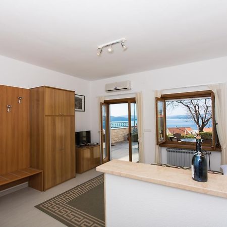 Apartments Bisera Τρογκίρ Εξωτερικό φωτογραφία