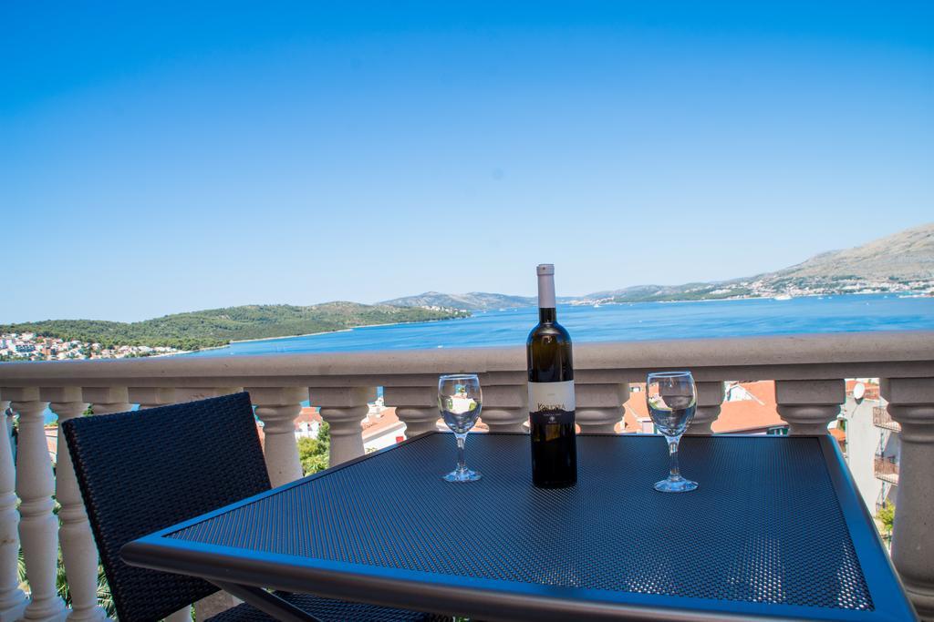 Apartments Bisera Τρογκίρ Εξωτερικό φωτογραφία