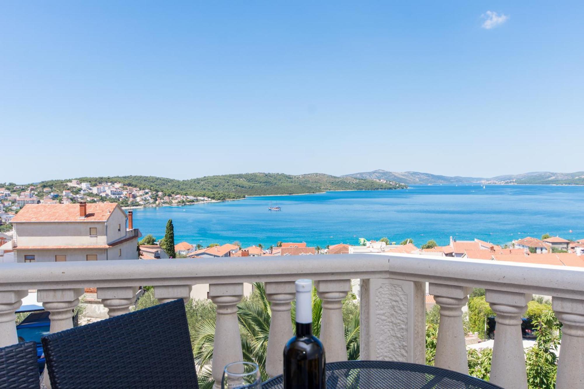 Apartments Bisera Τρογκίρ Εξωτερικό φωτογραφία