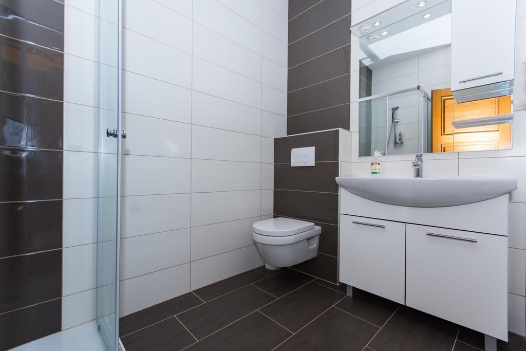 Apartments Bisera Τρογκίρ Εξωτερικό φωτογραφία